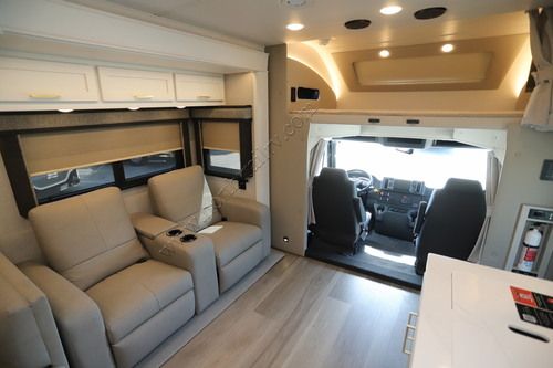 2027 Renegade Rv Valencia 36SB