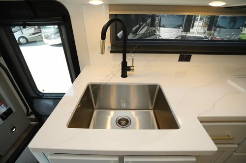 2027 Renegade Rv Valencia 36SB