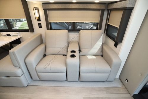 2027 Renegade Rv Valencia 36SB