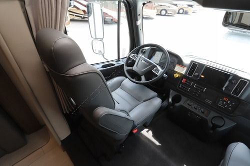 2027 Renegade Rv Verona 40VTB