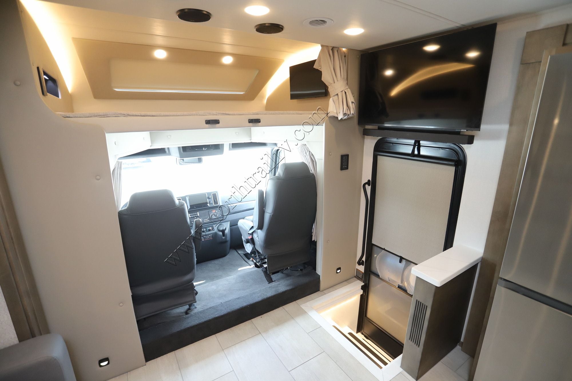 New 2027 Renegade Rv Verona 40VTB Super C  For Sale