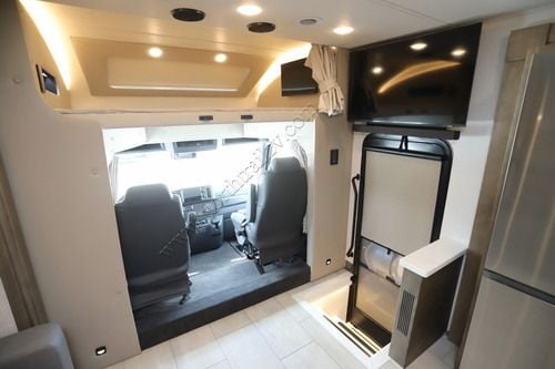 2027 Renegade Rv Verona 40VTB