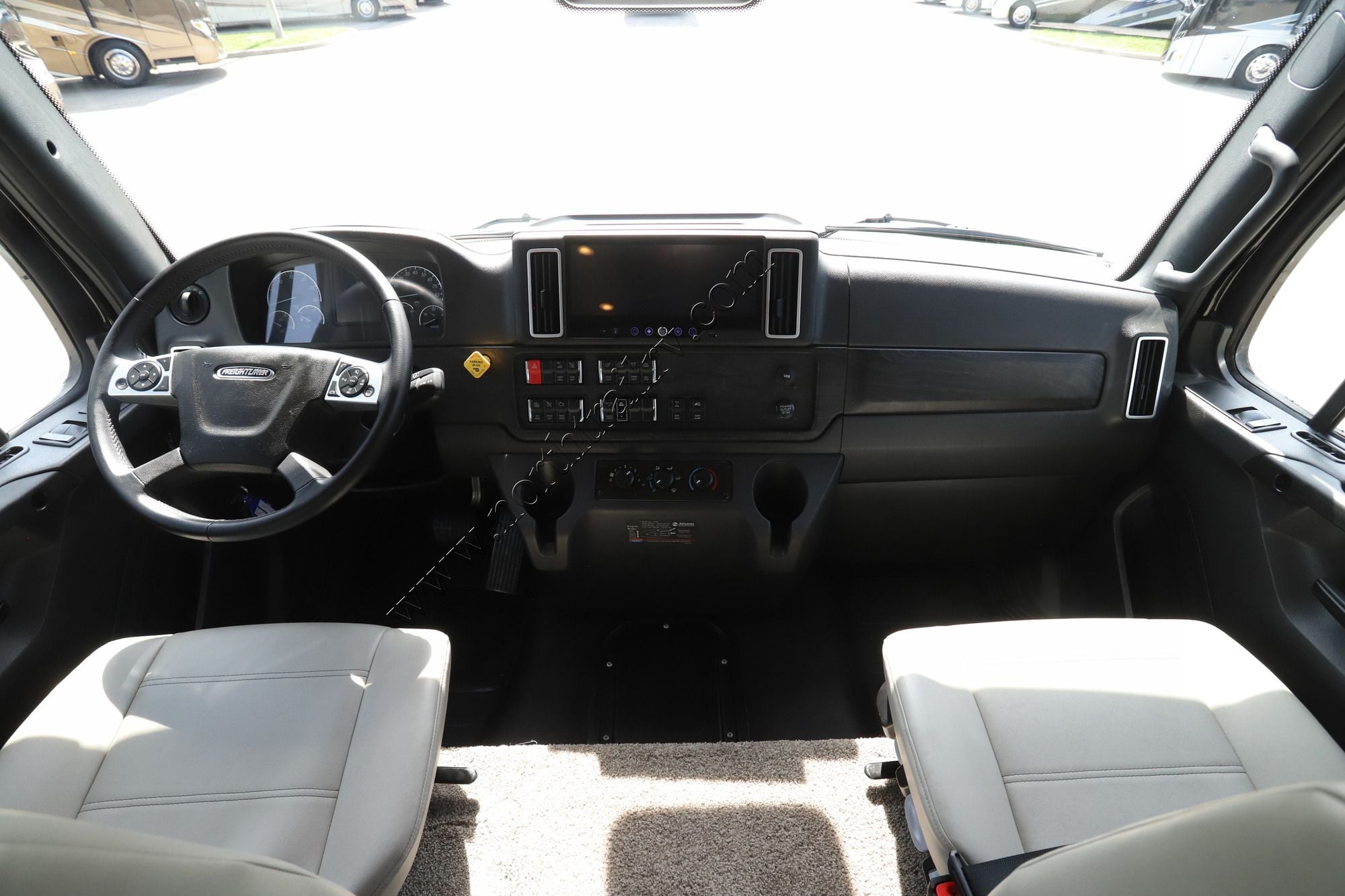 Used 2025 Newmar Super Star 4059 Super C  For Sale