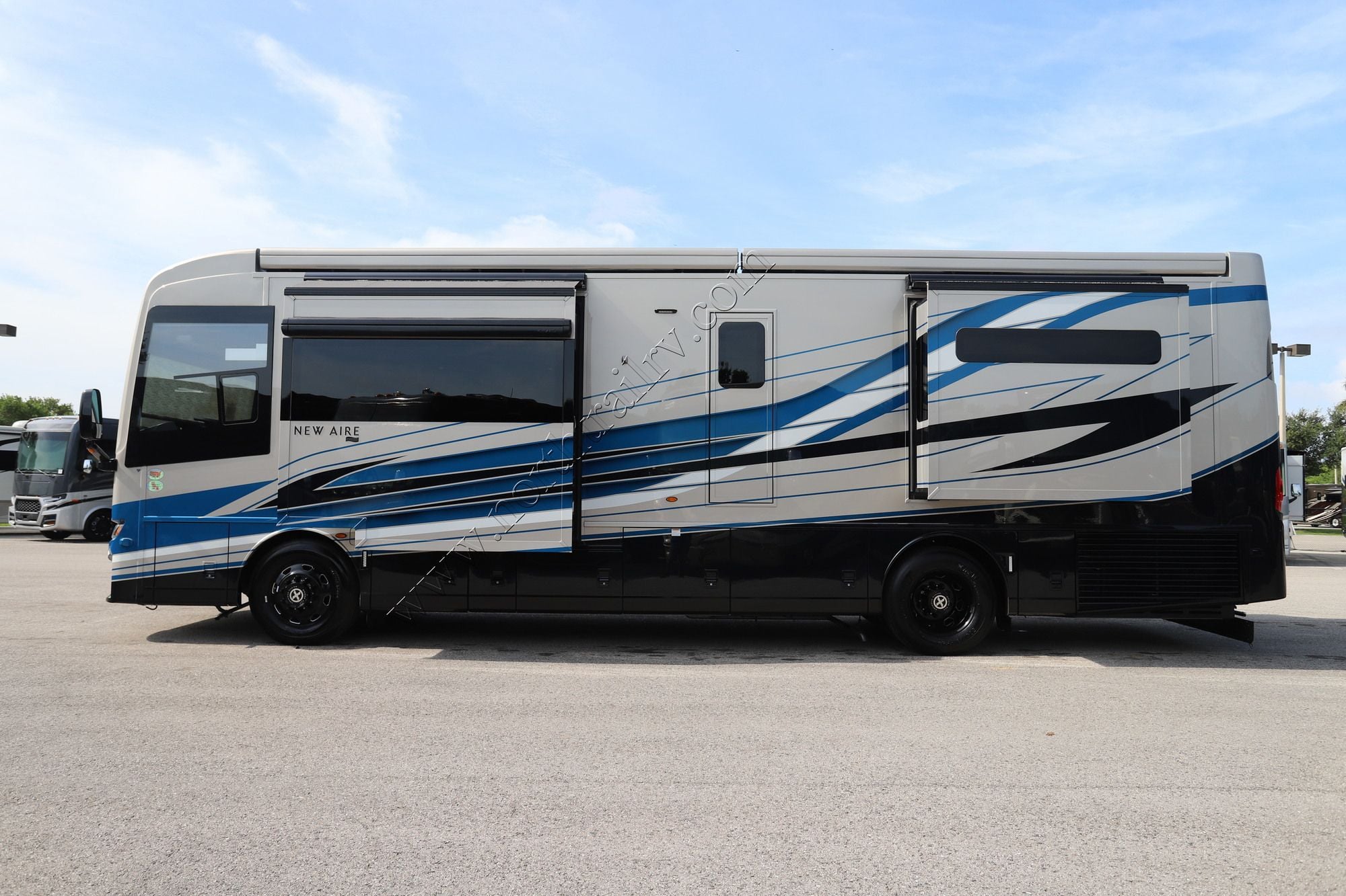 New 2027 Newmar New Aire 3543 Class A  For Sale