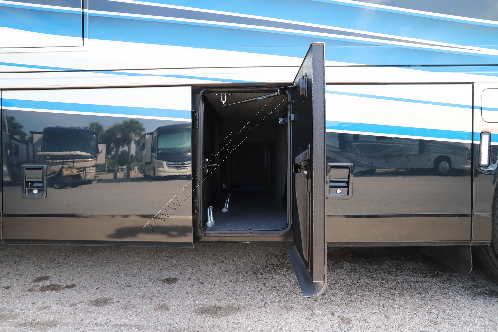 New 2027 Newmar New Aire 3543 Class A  For Sale