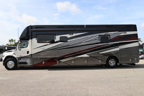 2025 Newmar Super Star 4059