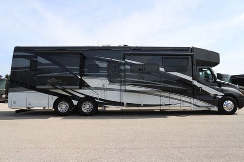 2027 Newmar Supreme Aire 4505