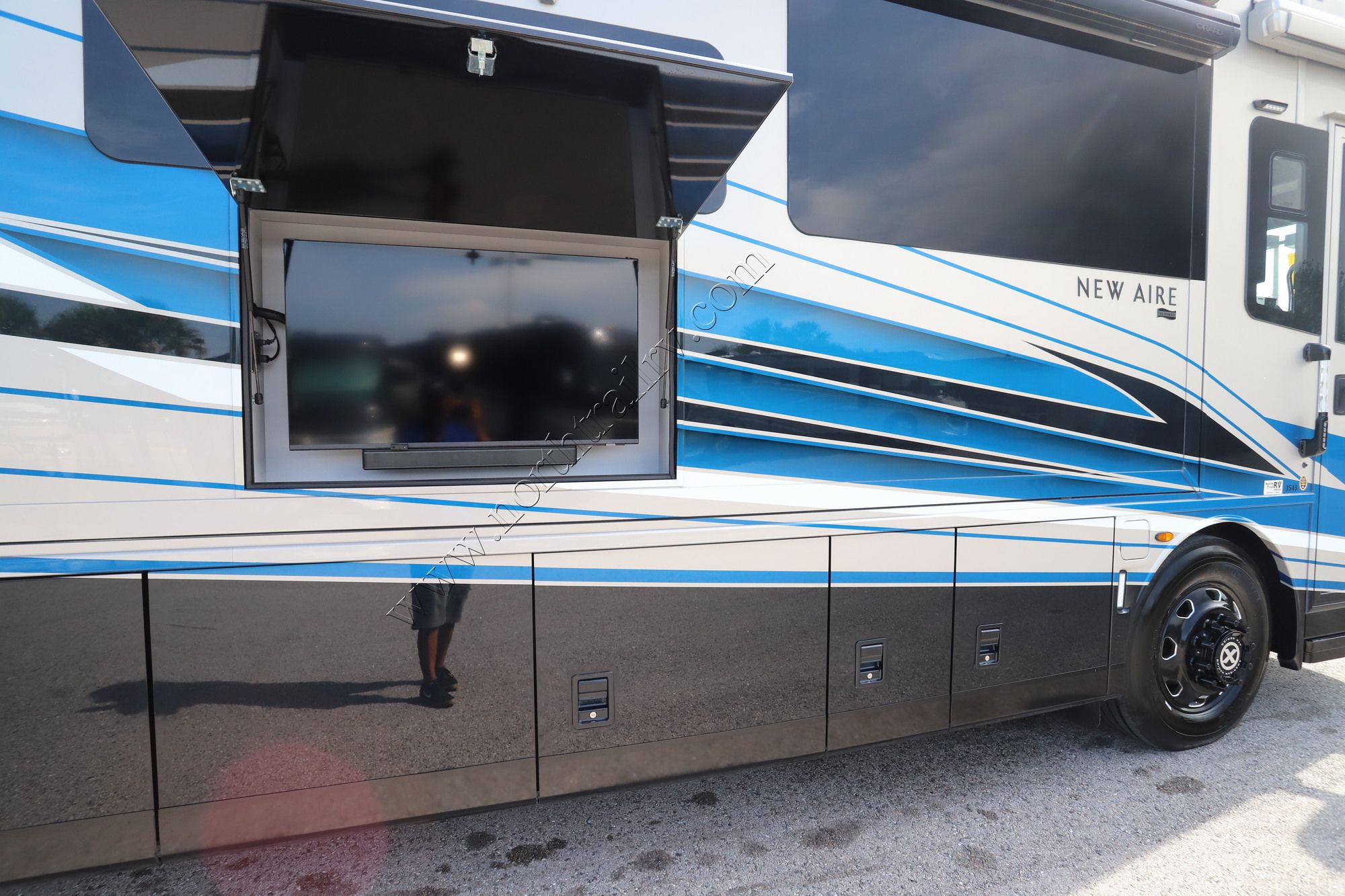 New 2027 Newmar New Aire 3543 Class A  For Sale