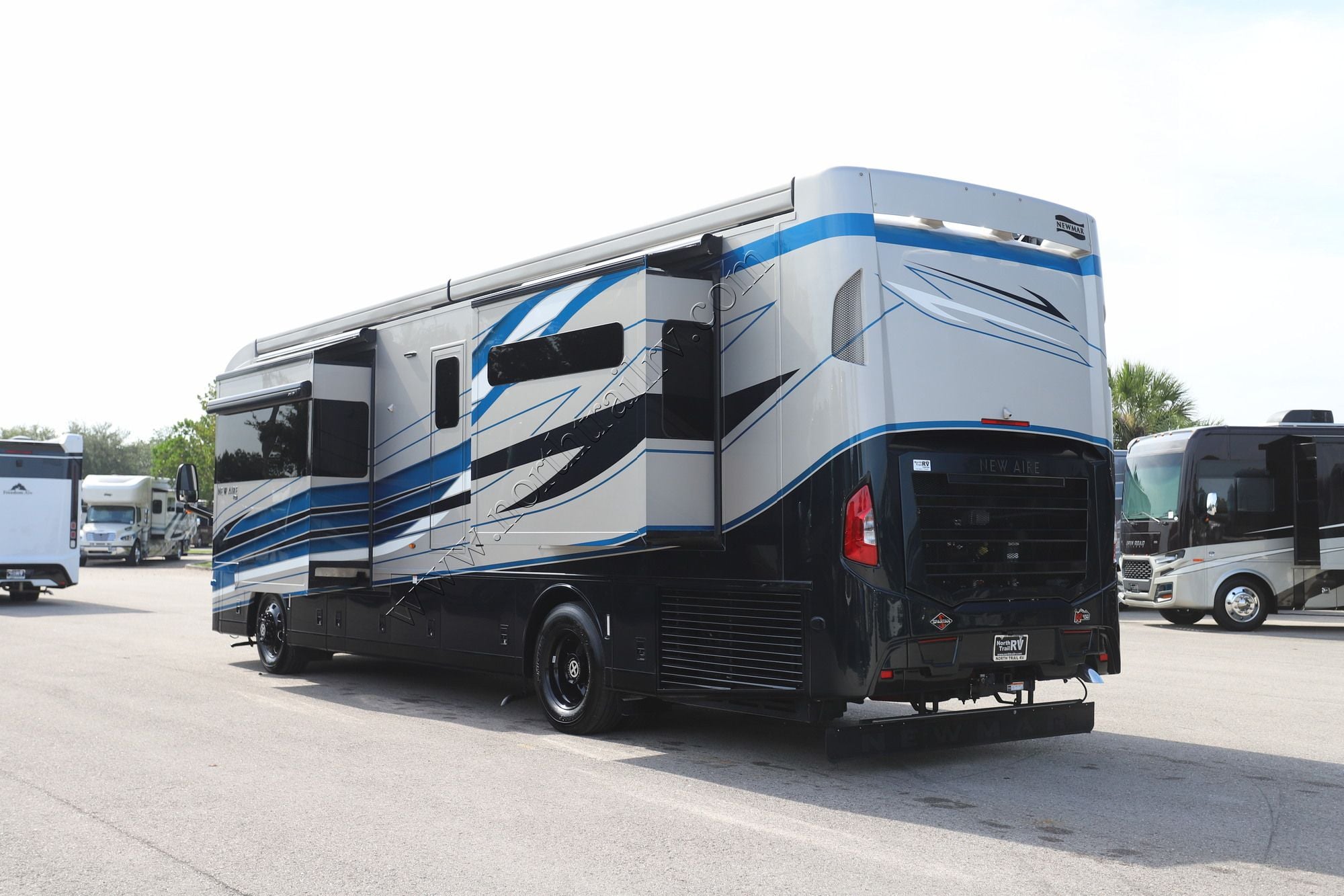New 2027 Newmar New Aire 3543 Class A  For Sale