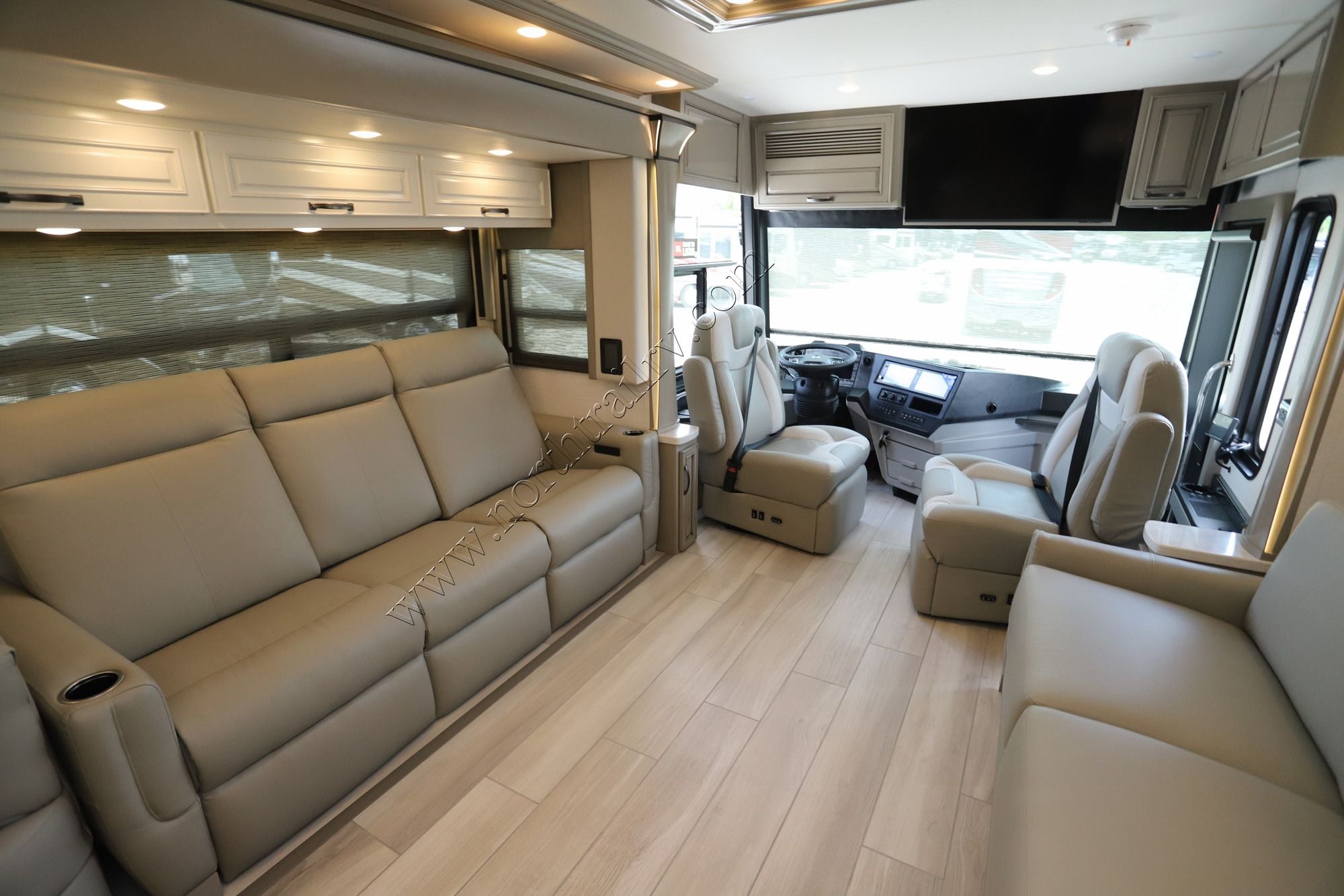 New 2027 Newmar Dutch Star 4081 Class A  For Sale