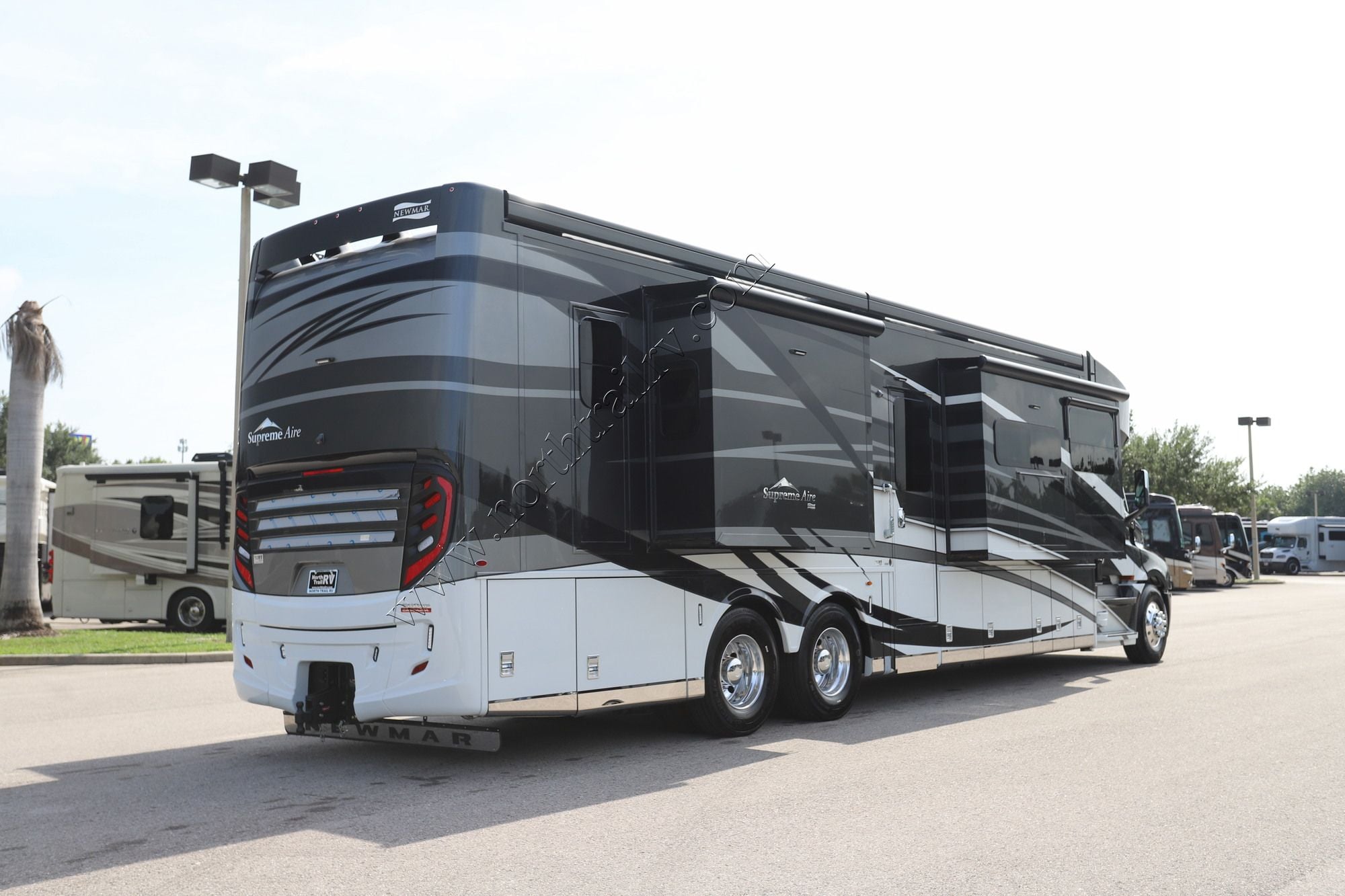 New 2027 Newmar Supreme Aire 4505 Super C  For Sale