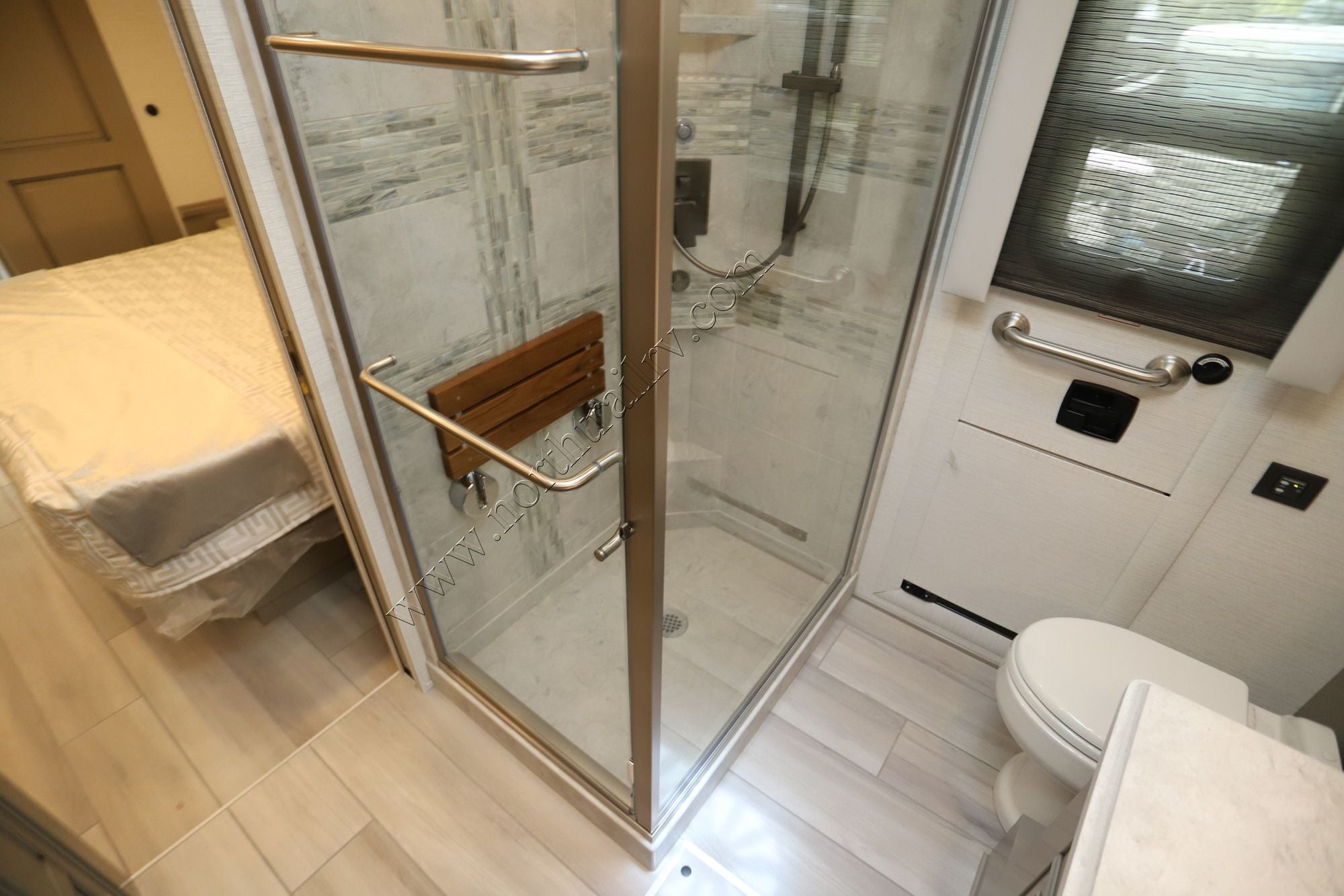 New 2027 Newmar Dutch Star 4081 Class A  For Sale