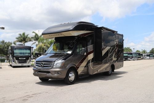 2019 Entegra Qwest 24K