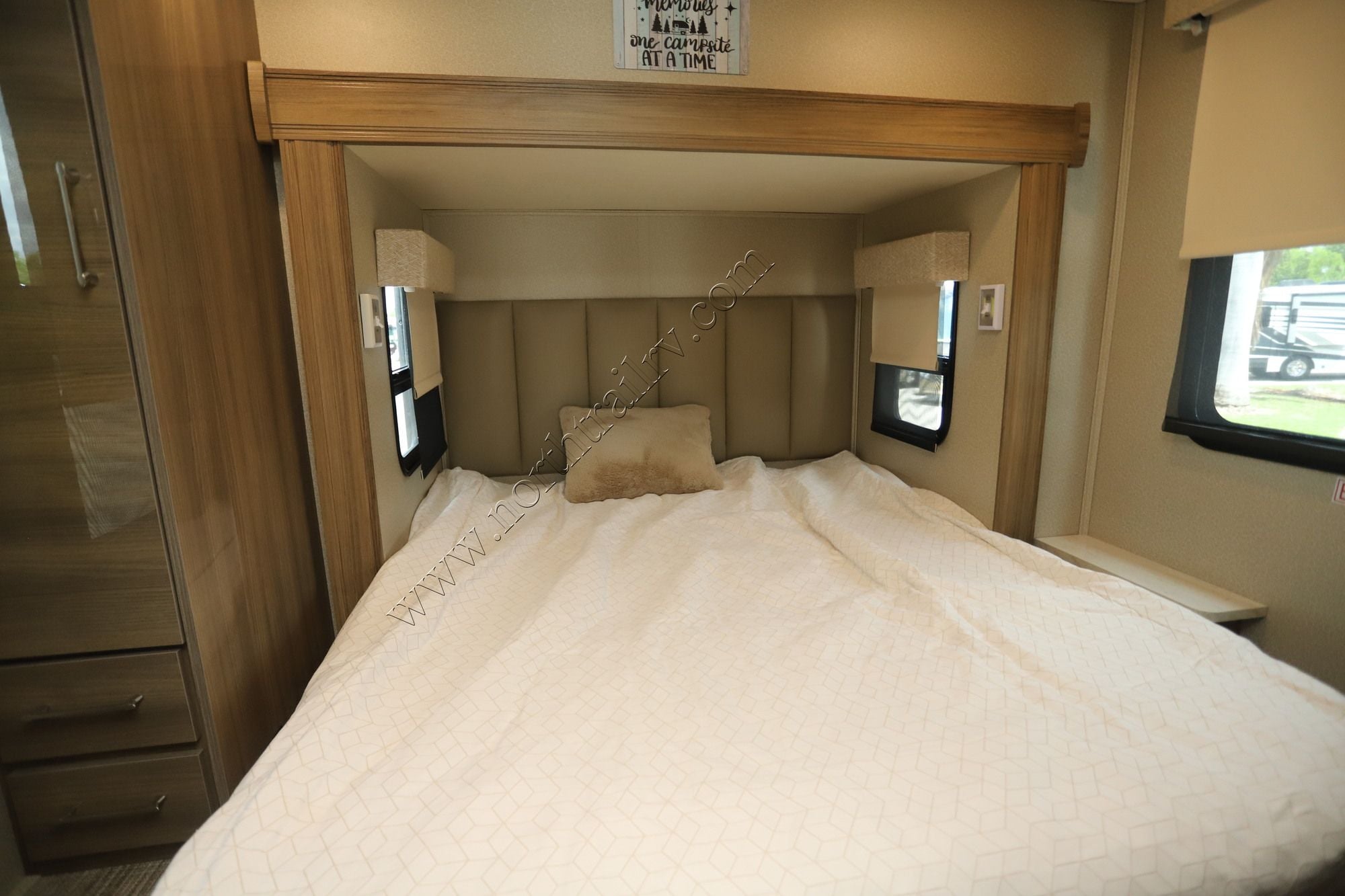 Used 2019 Entegra Qwest 24K Class C  For Sale