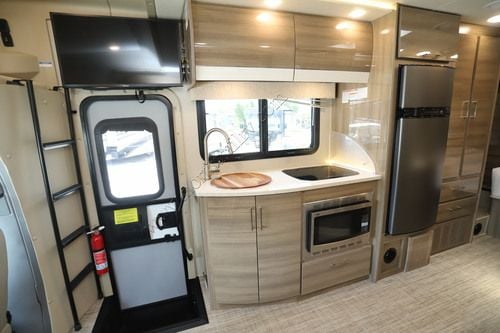 2019 Entegra Qwest 24K