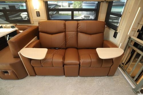 2027 Renegade Rv Explorer 40ERB