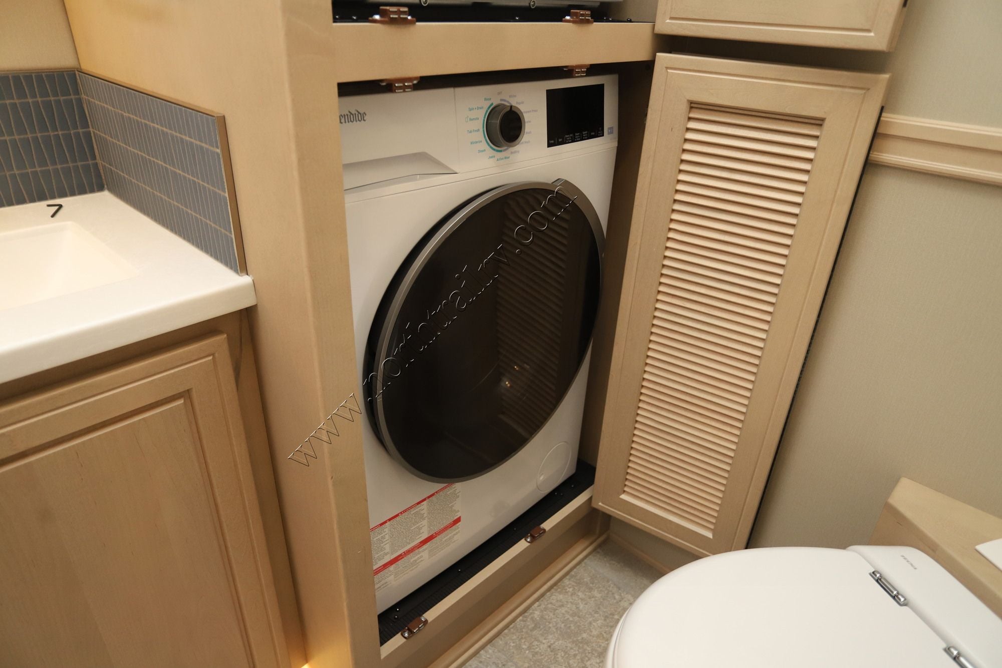 New 2027 Renegade Rv Explorer 40ERB Super C  For Sale