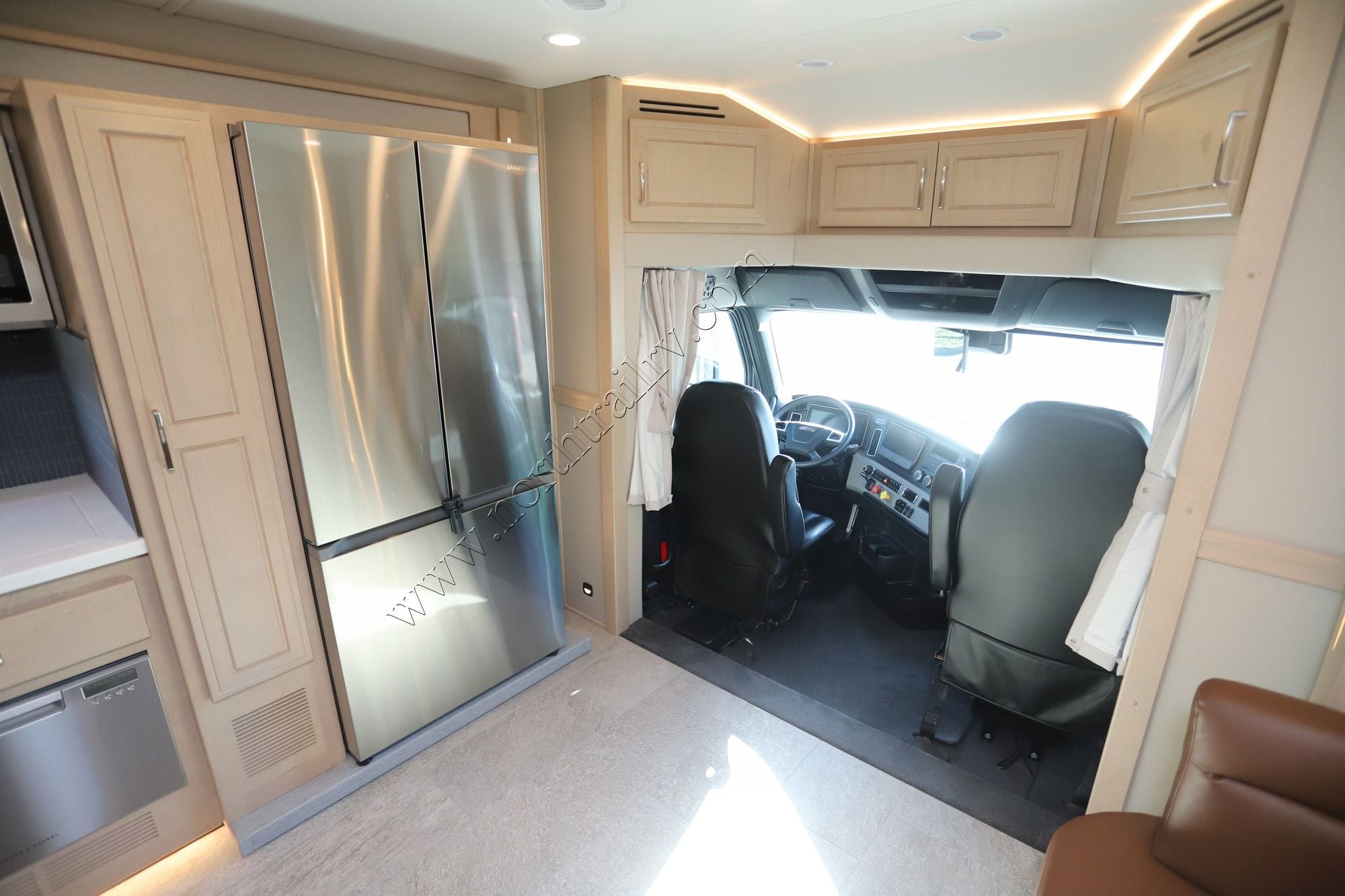 New 2027 Renegade Rv Explorer 40ERB Super C  For Sale
