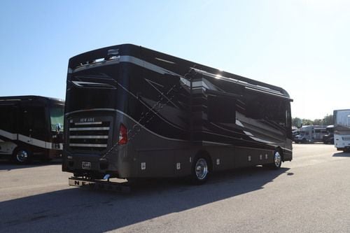 2027 Newmar New Aire 3547