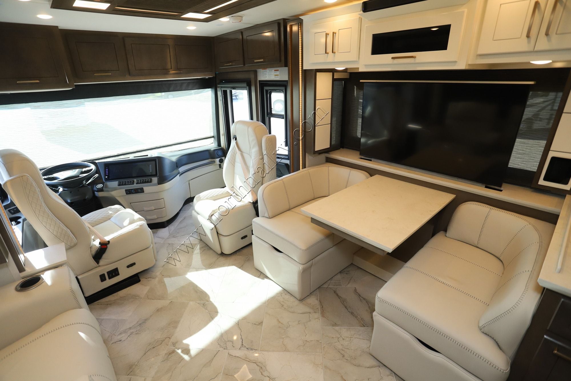 New 2027 Newmar New Aire 3547 Class A  For Sale