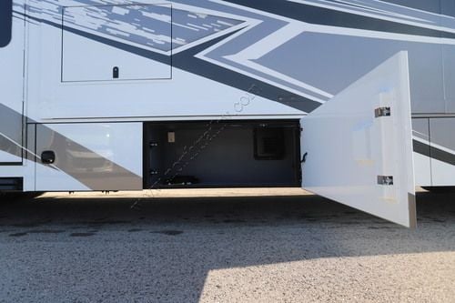 2027 Renegade Rv Explorer 40ERB