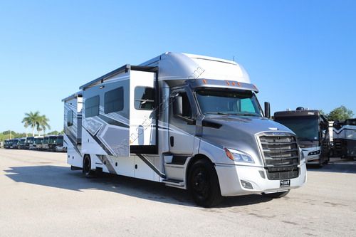 2027 Renegade Rv Explorer 40ERB
