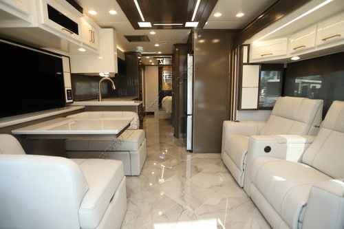 2027 Newmar New Aire 3547
