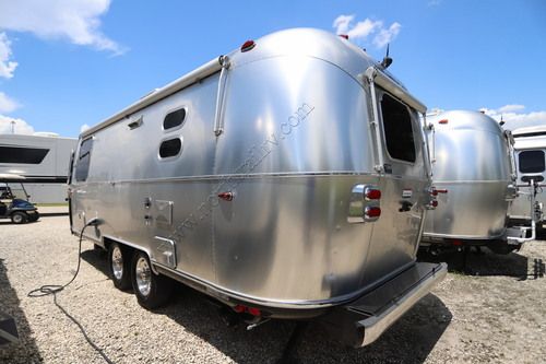 2025 Airstream International 23FBT