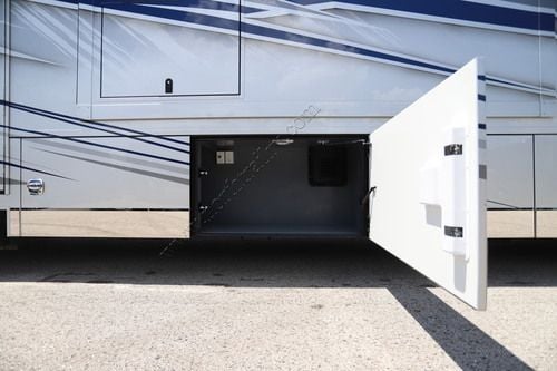 2025 Renegade Rv Xl 45QS