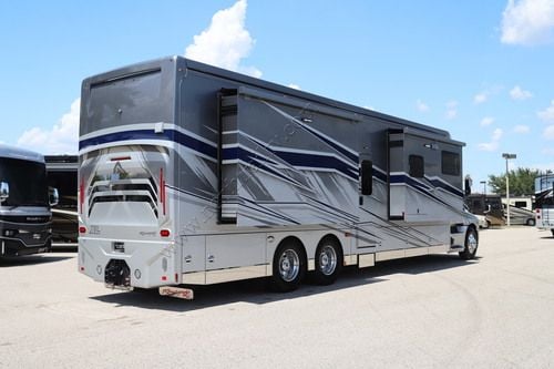 2025 Renegade Rv Xl 45QS