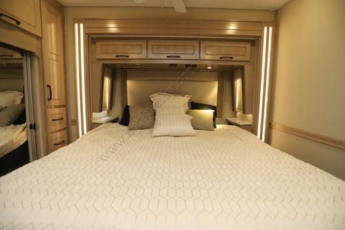 2025 Renegade Rv Xl 45QS