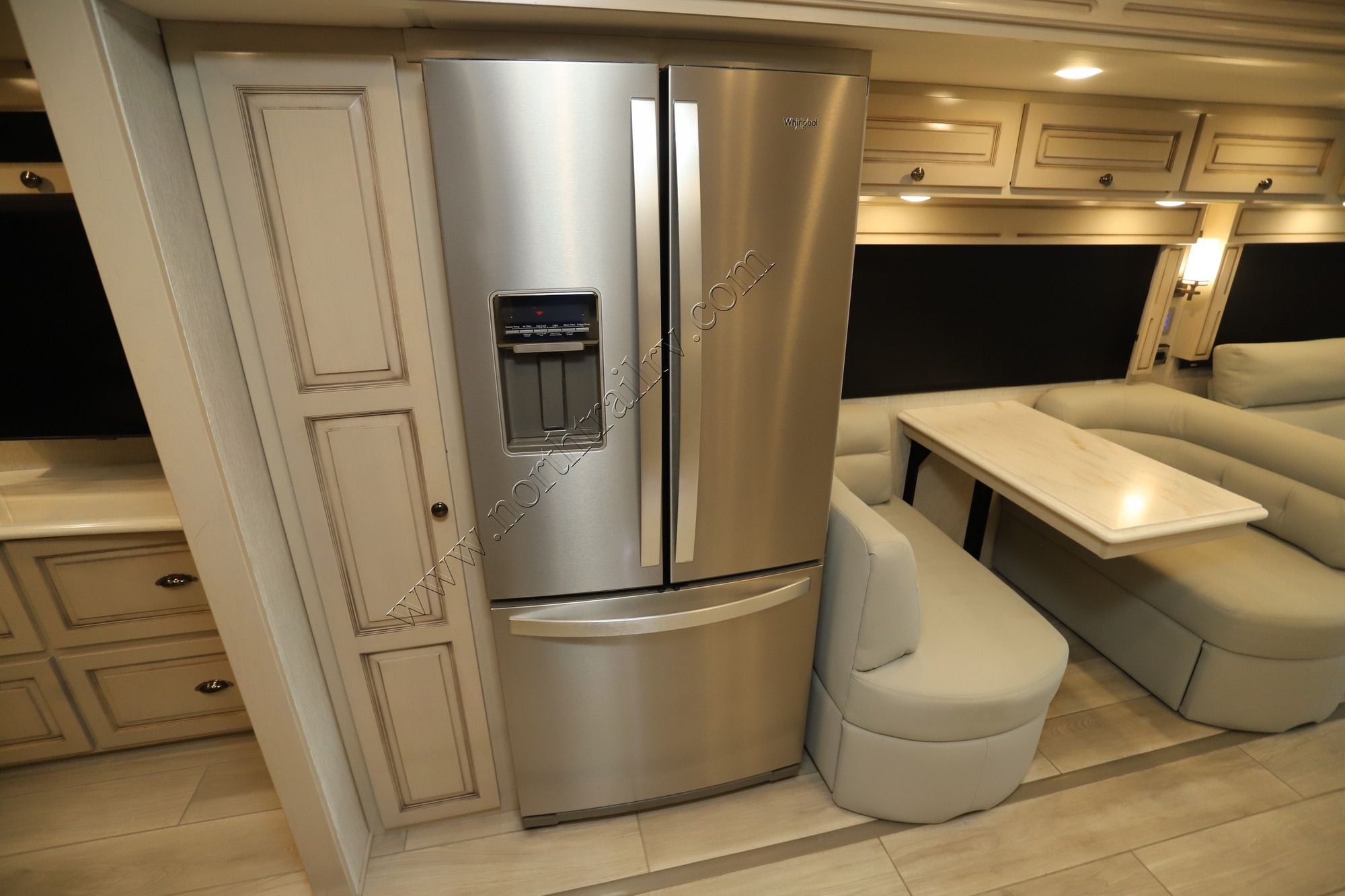 Used 2022 Newmar Dutch Star 4081 Class A  For Sale