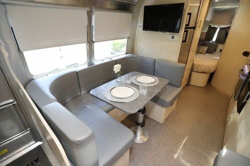 2021 Airstream Flying Cloud 30FB BUNK