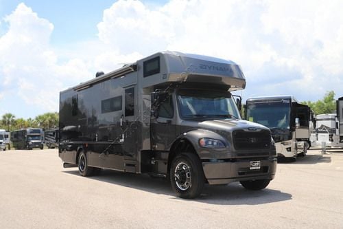 2027 Dynamax Europa 31SS