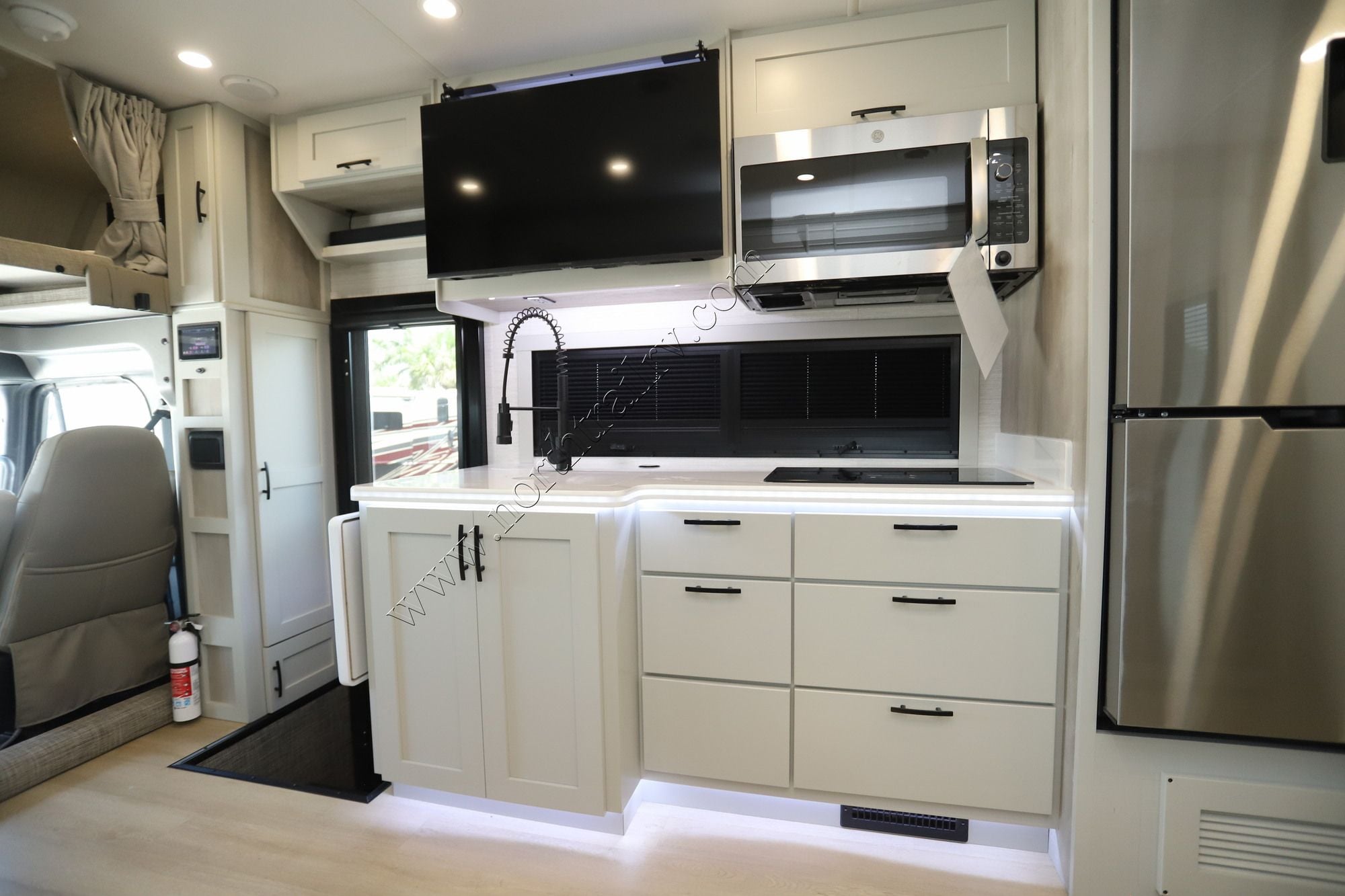 New 2027 Dynamax Europa 31SS Super C  For Sale