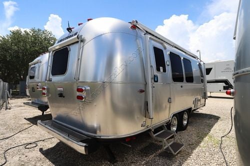 2025 Airstream International 23FBT