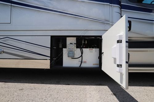 2025 Renegade Rv Xl 45QS
