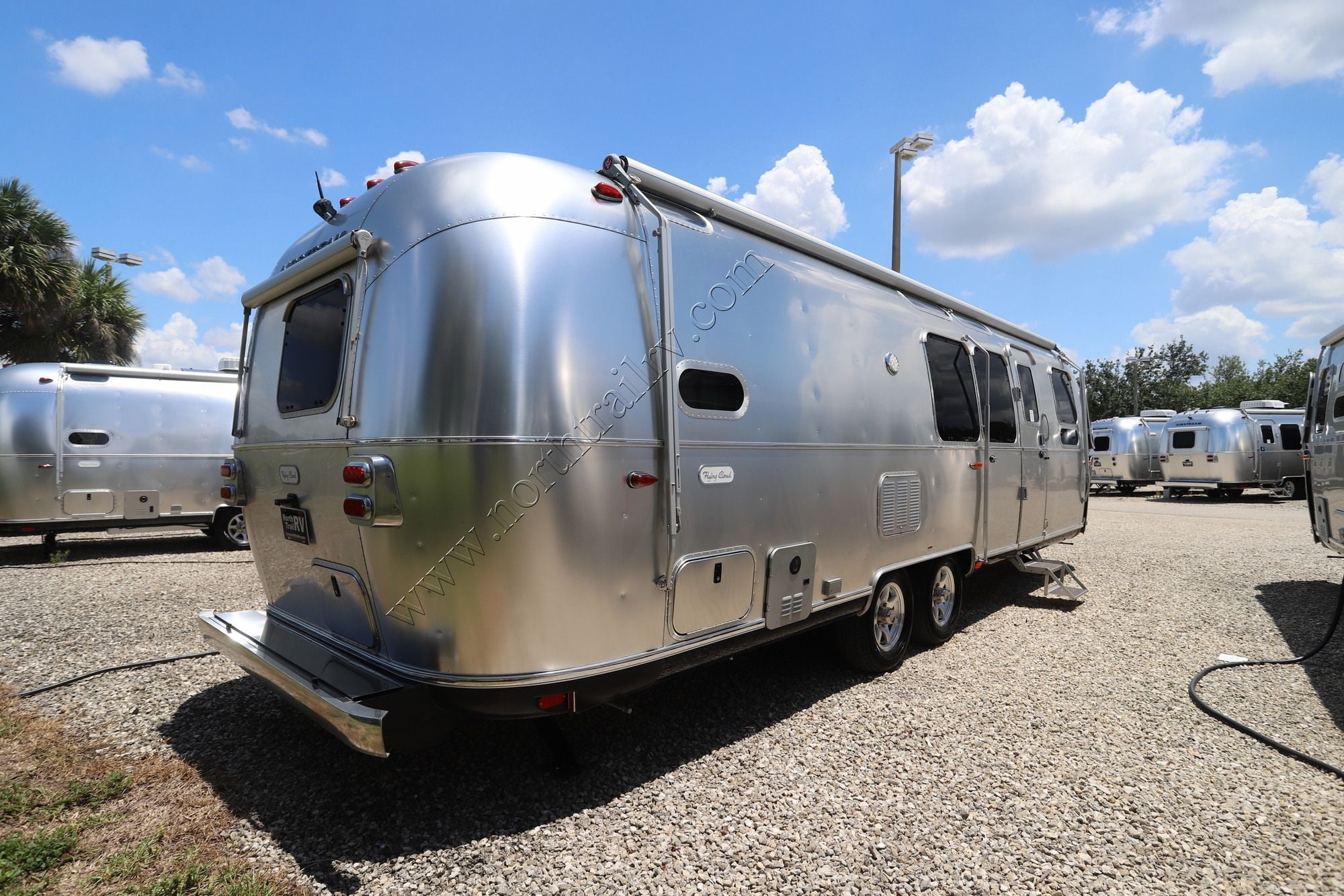 Used 2021 Airstream Flying Cloud 30FB BUNK Travel Trailer  For Sale