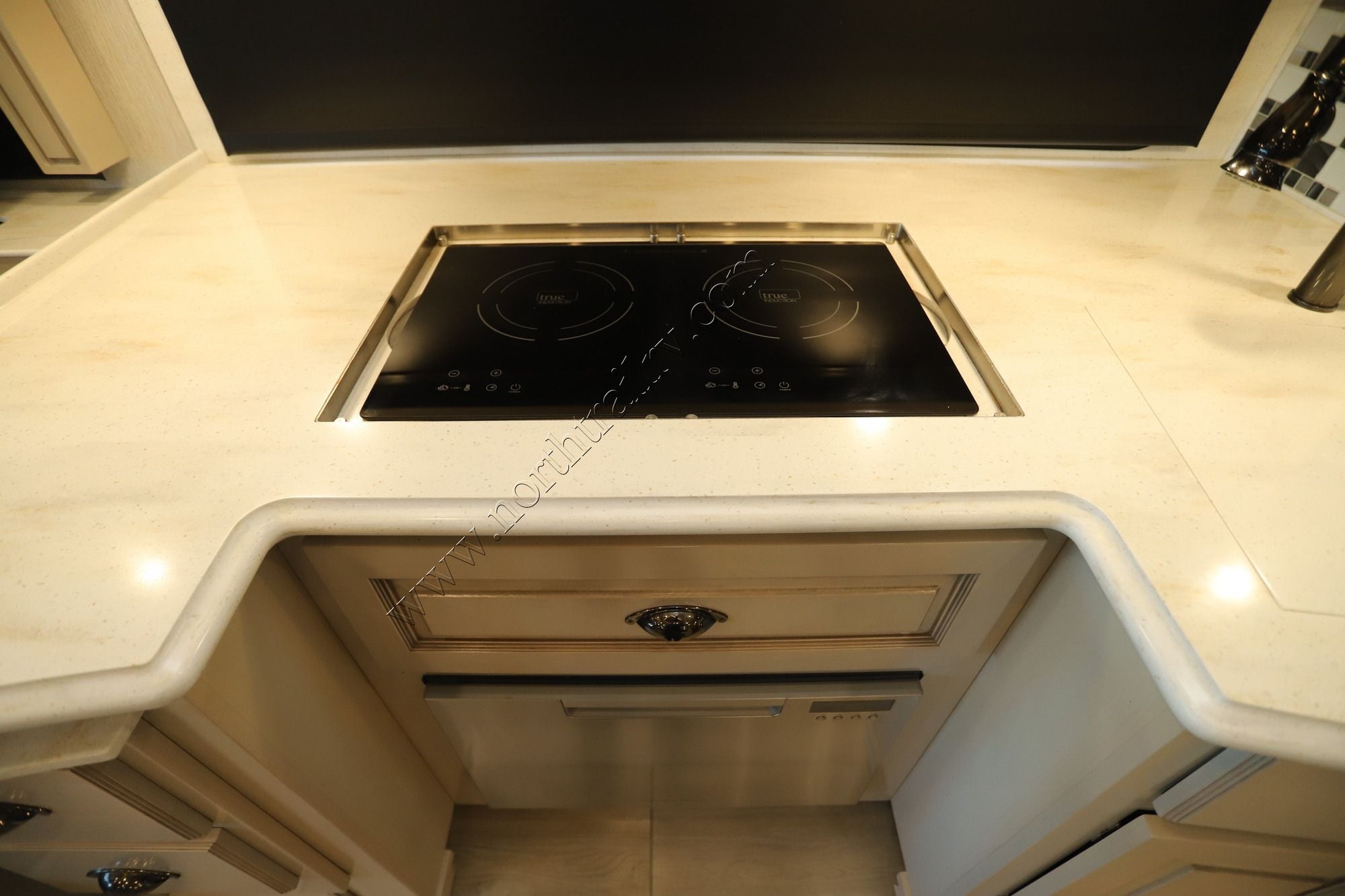 Used 2022 Newmar Dutch Star 4081 Class A  For Sale