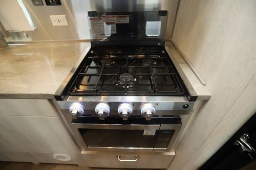 2025 Airstream International 23FBT