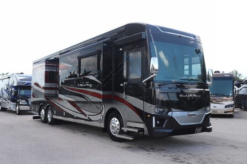 2022 Newmar Dutch Star 4081