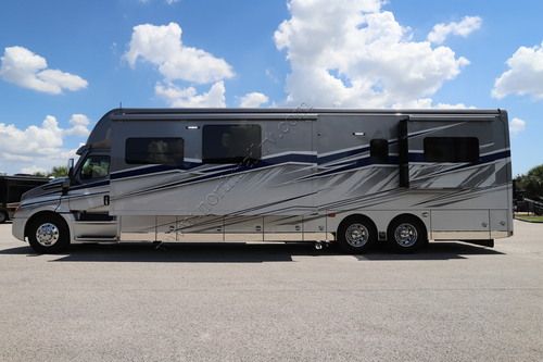 2025 Renegade Rv Xl 45QS