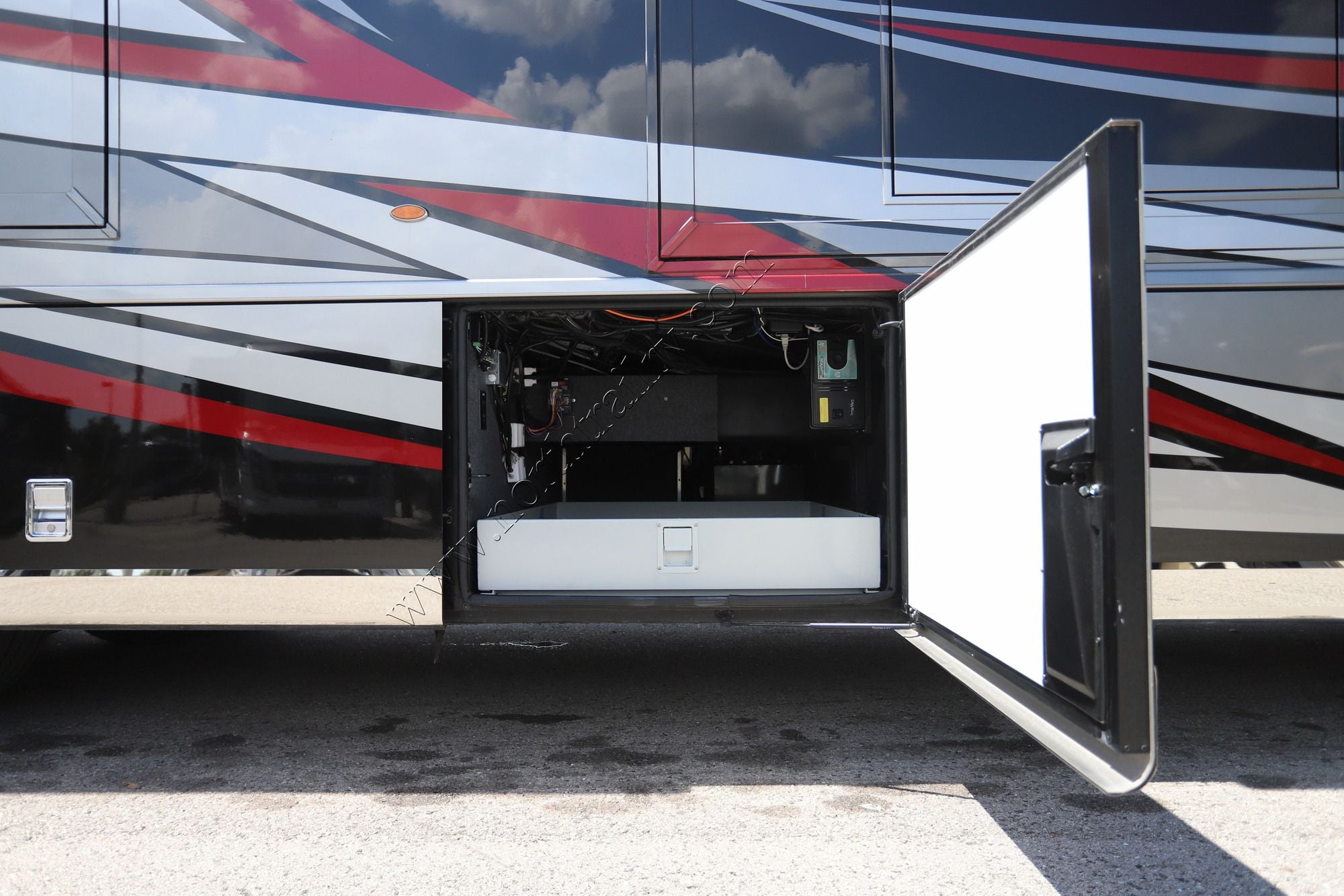 Used 2022 Newmar Dutch Star 4081 Class A  For Sale
