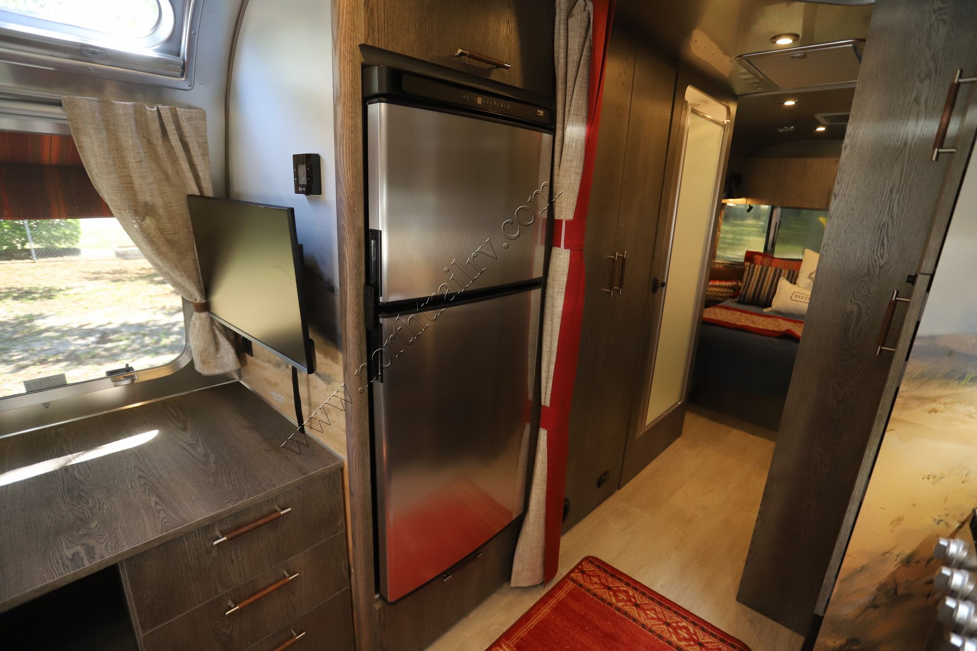 New 2026 Airstream Stetson 27FB Travel Trailer  For Sale