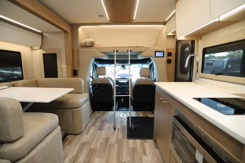 2026 Tiffin Motor Homes Wayfarer 25RW