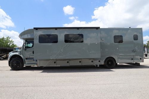 2027 Renegade Rv Verona 40VTR