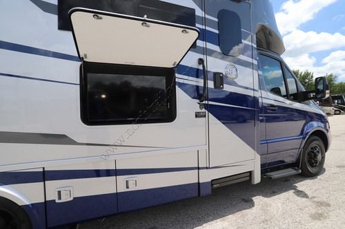 2026 Tiffin Motor Homes Wayfarer 25RW