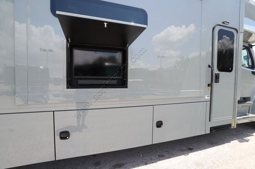 2027 Renegade Rv Verona 40VTR