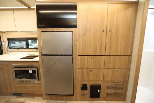 2026 Tiffin Motor Homes Wayfarer 25RW