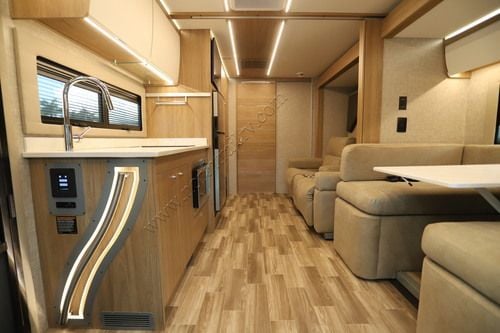 2026 Tiffin Motor Homes Wayfarer 25RW
